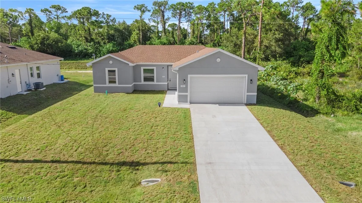 381 Nestle Ave, Lehigh Acres, FL 33972